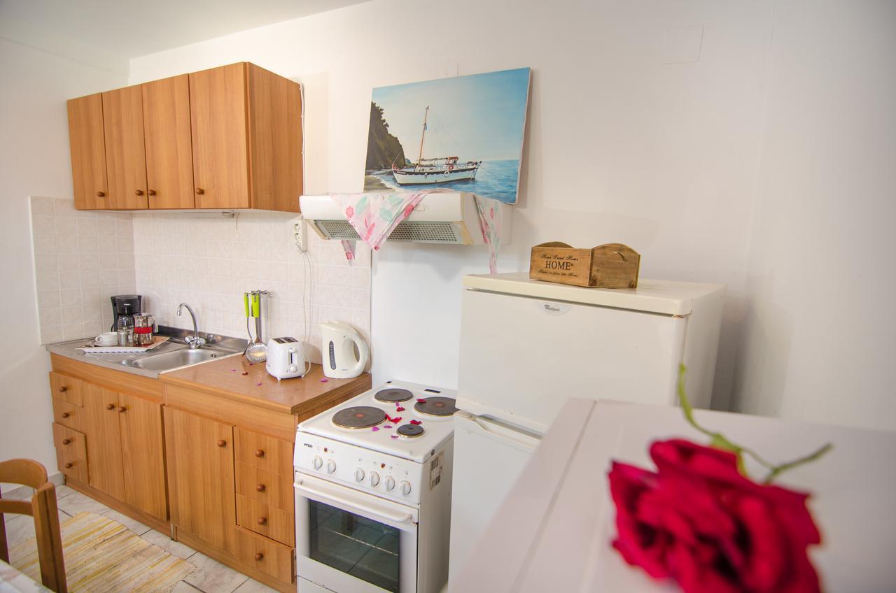 Noufaro Apartamento Paleokastritsa Exterior foto